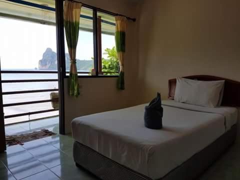 Dalum Beachhouse Kepulauan Phi Phi Bagian luar foto